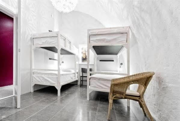 Ramilton Old Town Hostel Stockholm Exterior photo